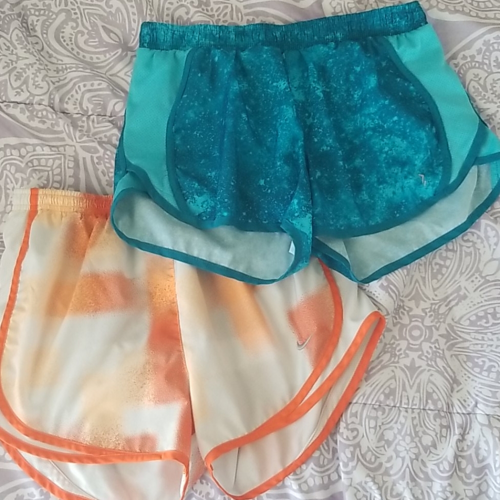 Running shorts